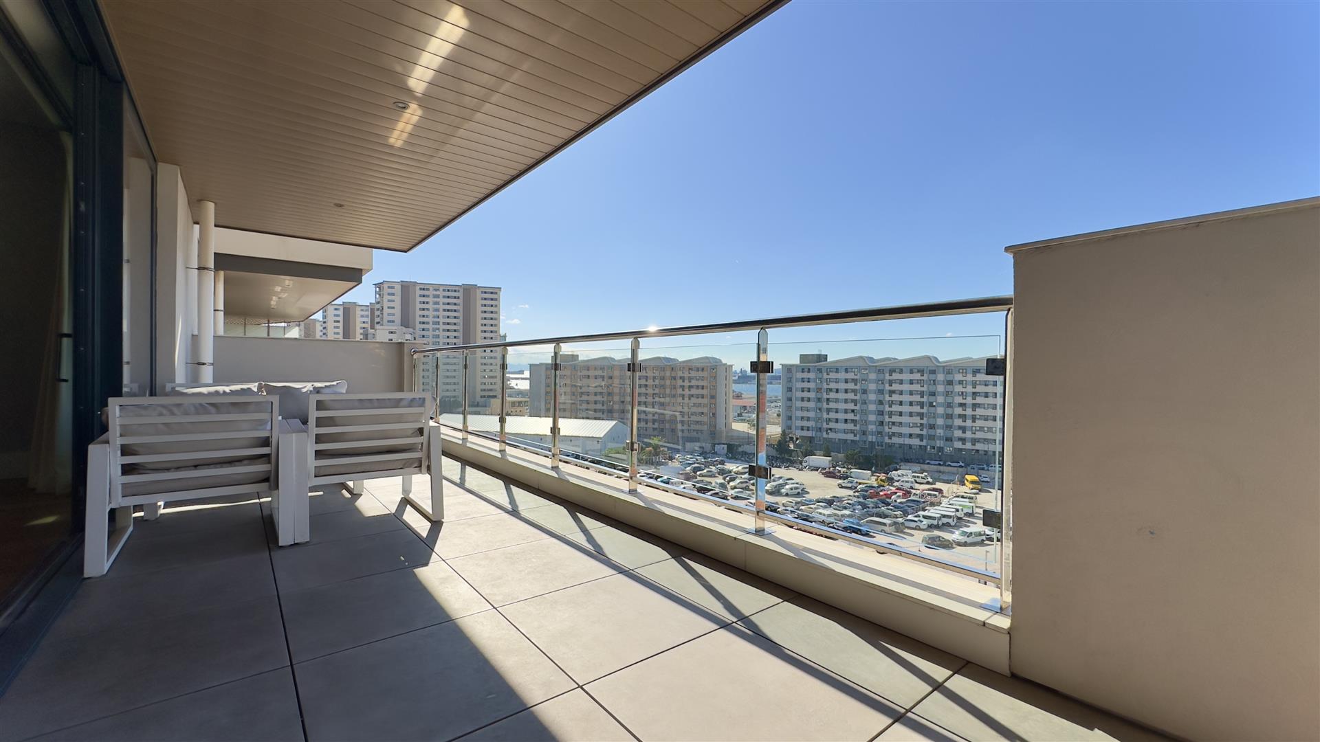 Image of Apartment - 4 Bedrooms - 3 Bathrooms for Rental in Midtown-Gibraltar, Image 1